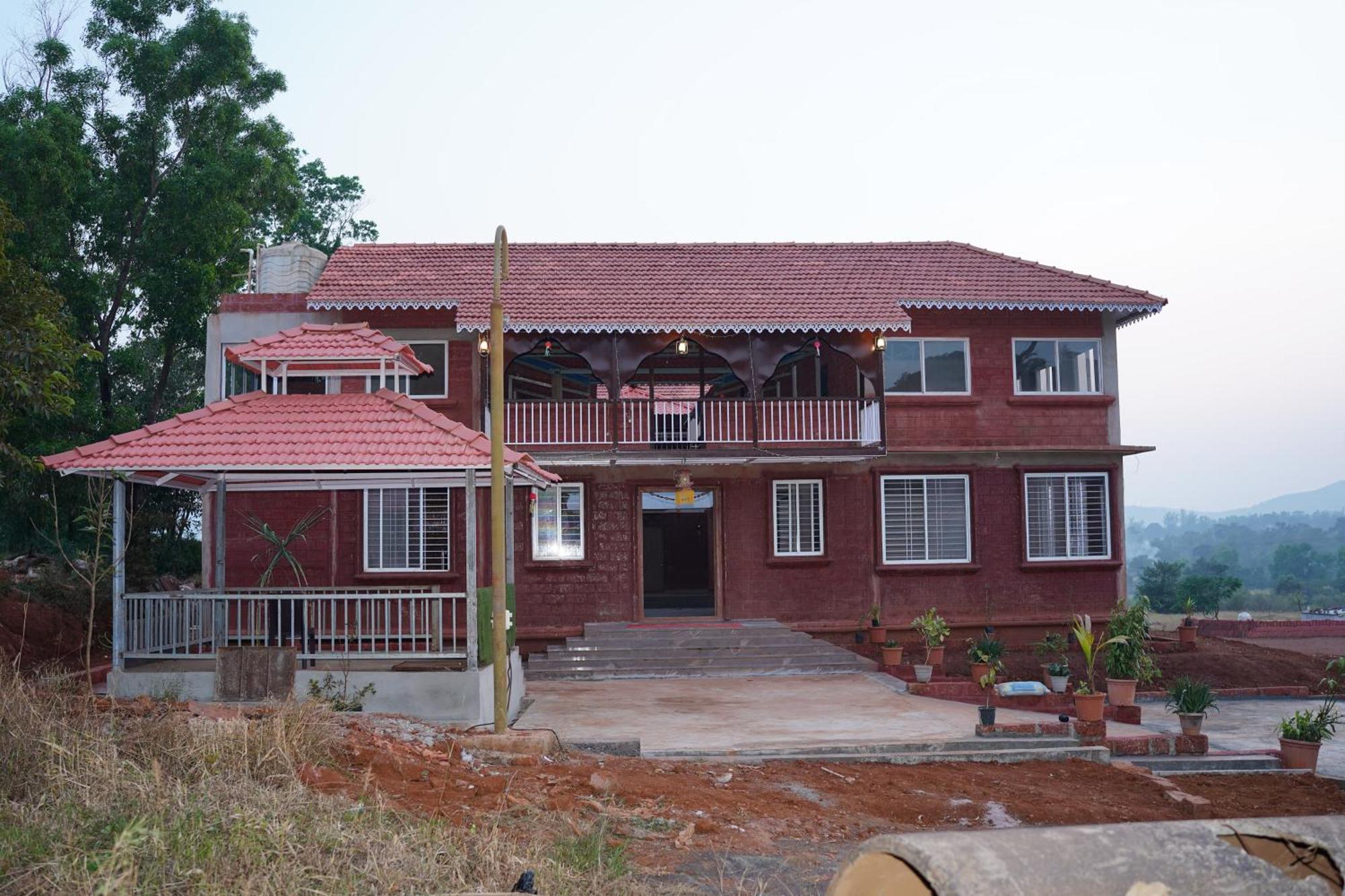 Vanvarsha Resort Chandoli エクステリア 写真